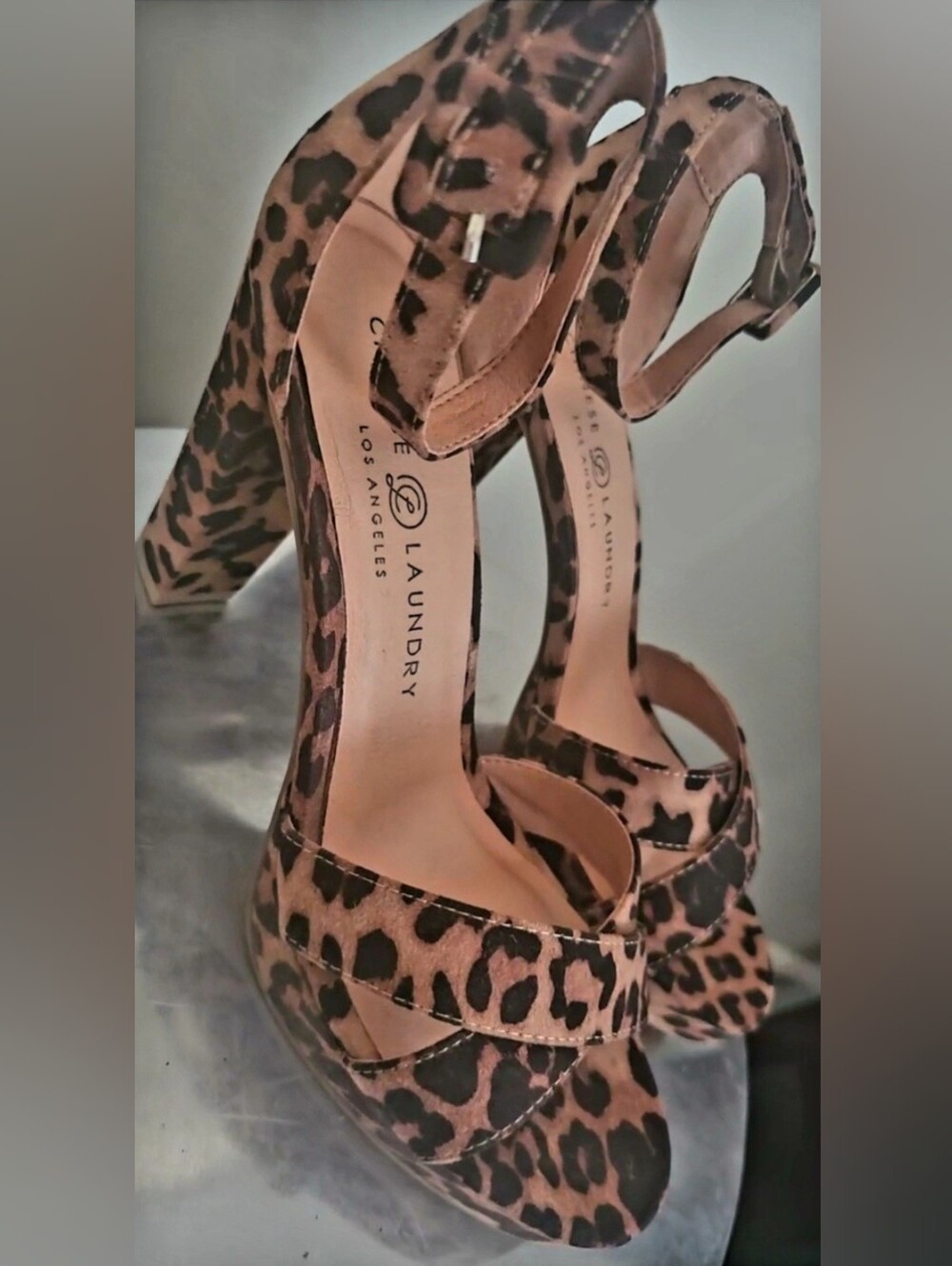 Chinese Laundry Leopard Print Platform Heels Size 10 NWOT